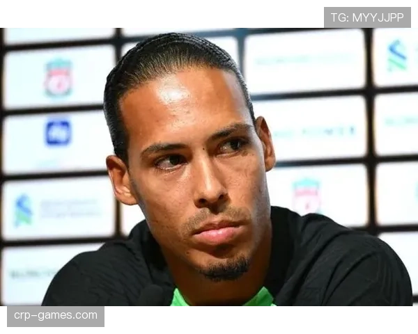 范戴克与马尔蒂尼：两代防线领袖的异曲同工之妙